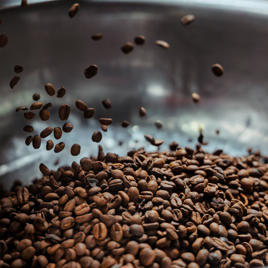 Özenle Seçilmiş RAKU Kahveleri